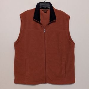 St John's Bay Men's Fleece Vest